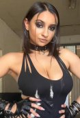 Does Stepsis Shave Her Pussy - Hailey Rose, Max Fills